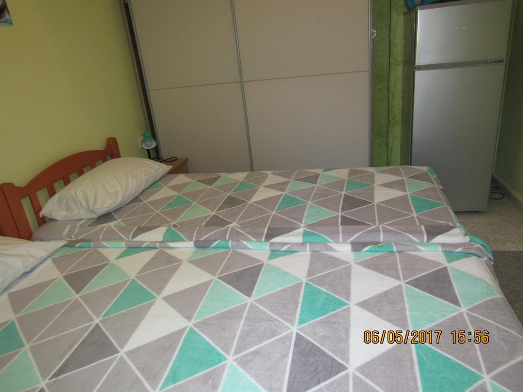 Guest House Vanessa Супетар Екстериор снимка