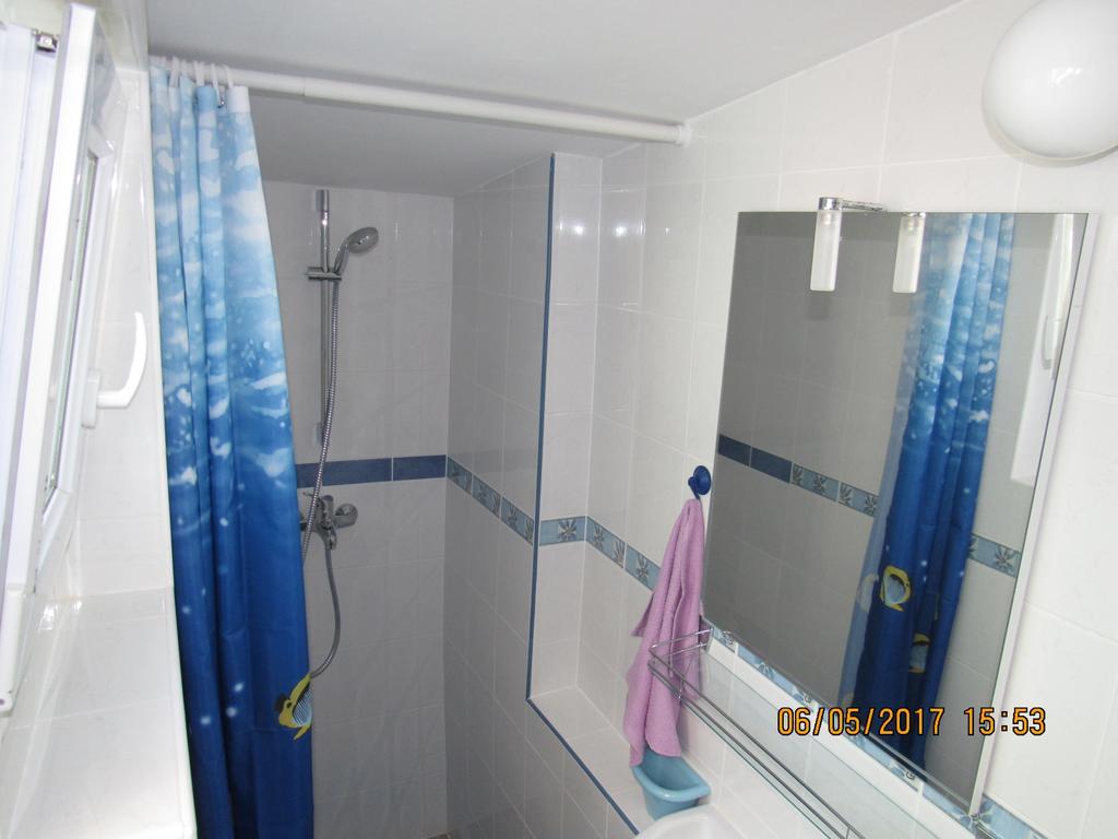 Guest House Vanessa Супетар Екстериор снимка