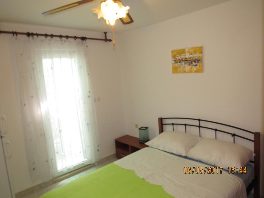 Guest House Vanessa Супетар Екстериор снимка