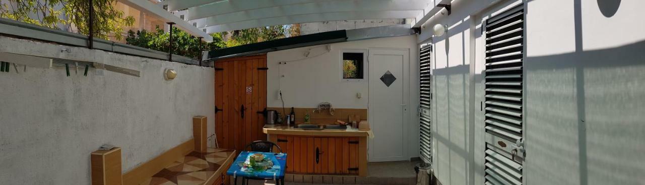 Guest House Vanessa Супетар Екстериор снимка